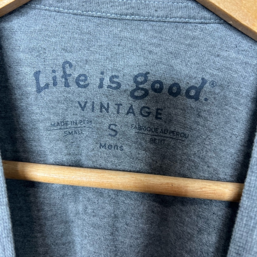 Life Is Good T-Shirt Men’s Size Small - Picture 2 of 4